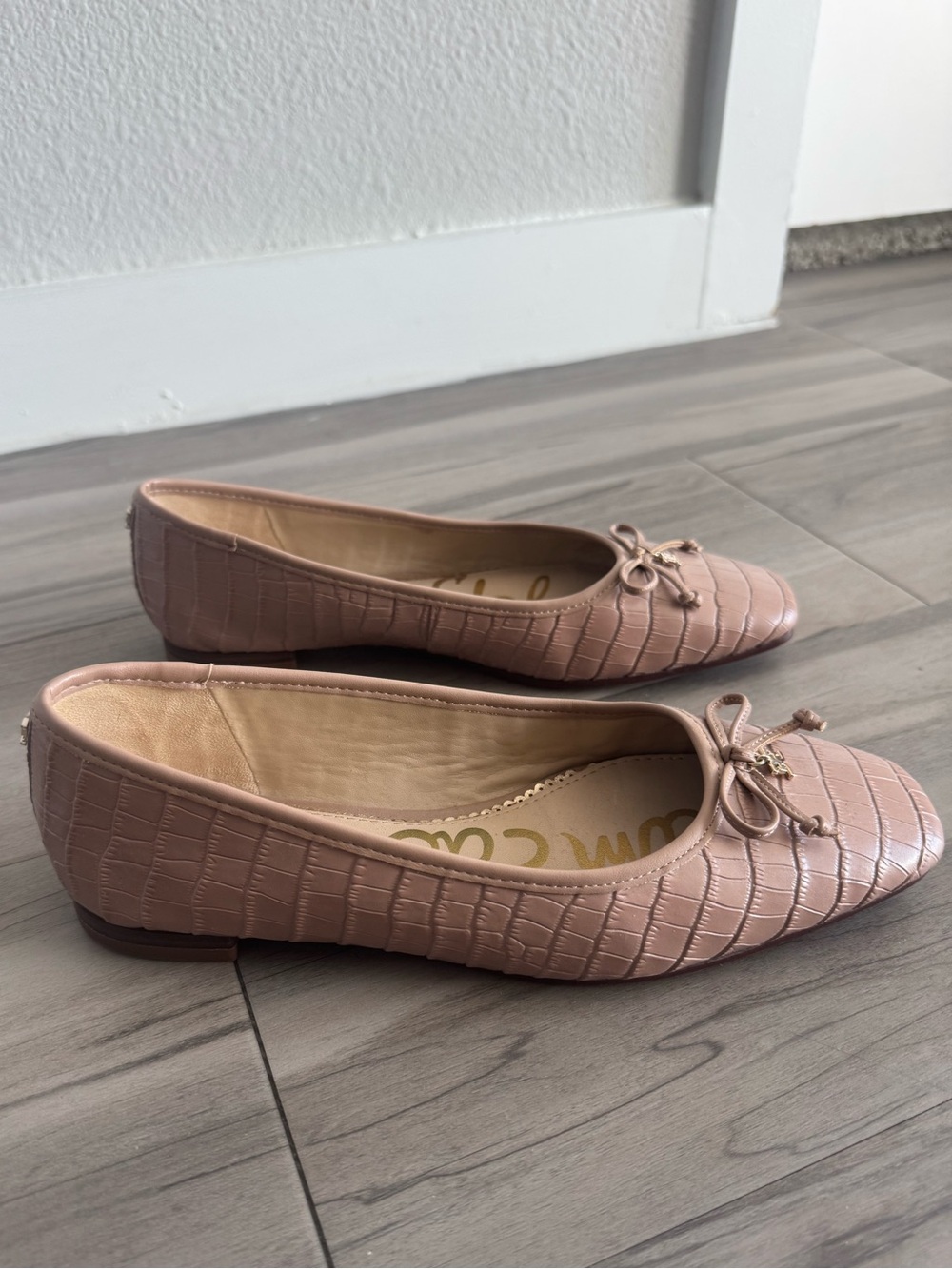 Sam Edelman Jillie Dusty Pink Croc-Embossed Ballet Flats - Picture 2 of 7